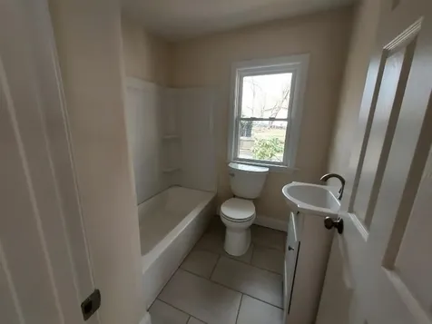 125 Wentworth Avenue Warwick RI 02889