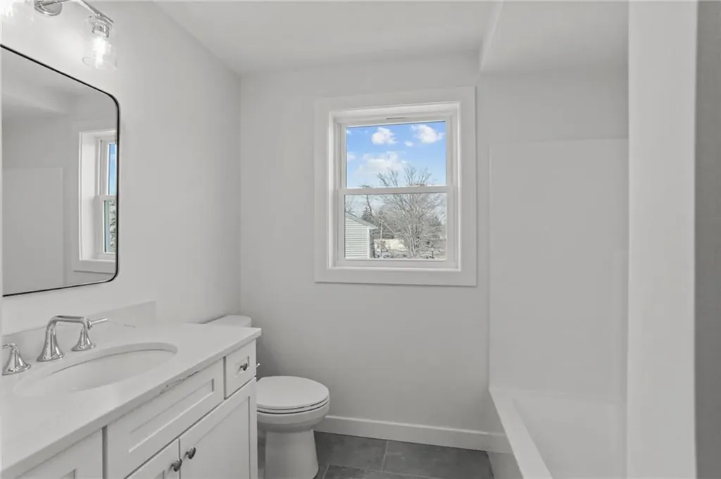 66 Child Lane Warwick RI 02886
