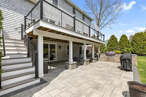 165 Delano Drive North Kingstown RI 02852