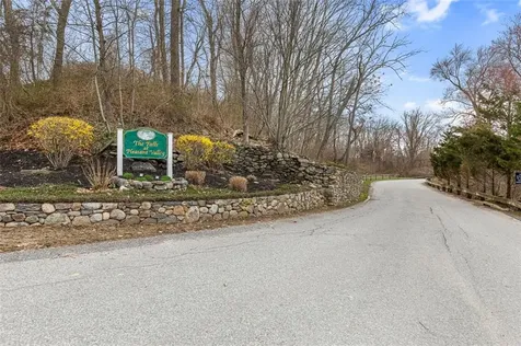 165 Delano Drive North Kingstown RI 02852