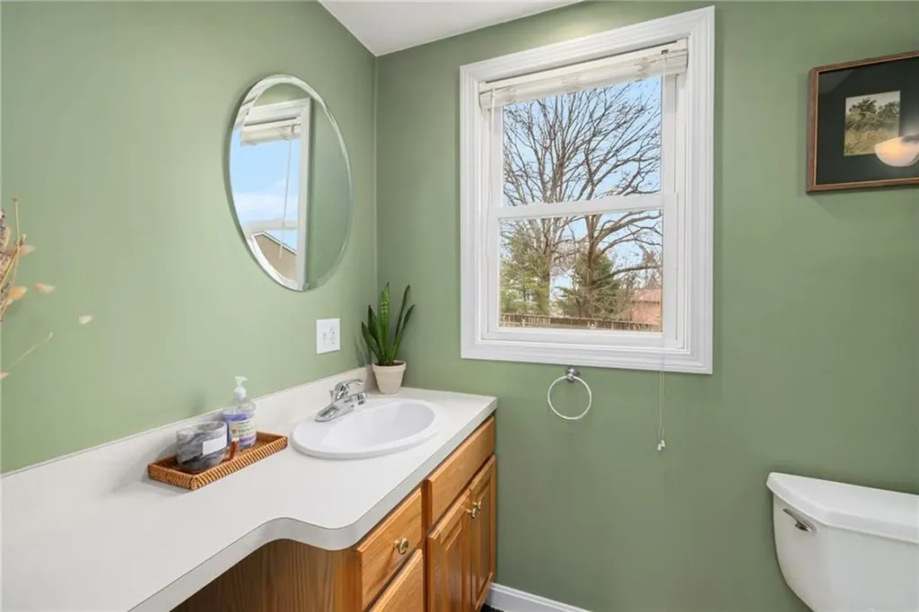 75 Macbeth Street Cranston RI 02920