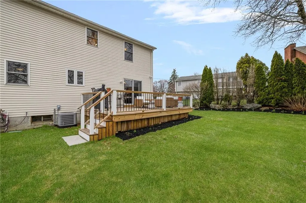 75 Macbeth Street Cranston RI 02920