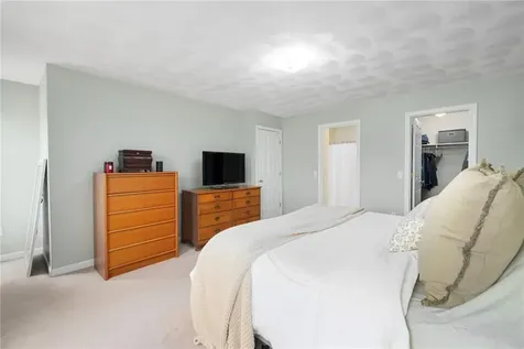75 Macbeth Street Cranston RI 02920
