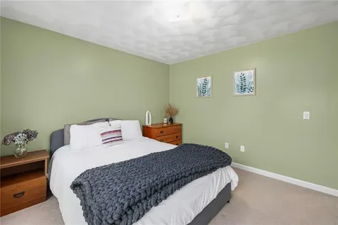 75 Macbeth Street Cranston RI 02920