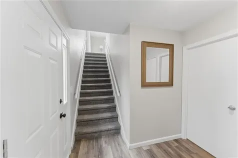 543 Quisset Court Warwick RI 02886