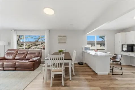 543 Quisset Court Warwick RI 02886