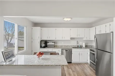543 Quisset Court Warwick RI 02886