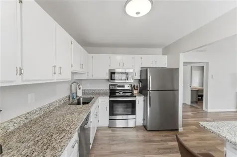 543 Quisset Court Warwick RI 02886
