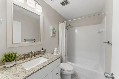 543 Quisset Court Warwick RI 02886
