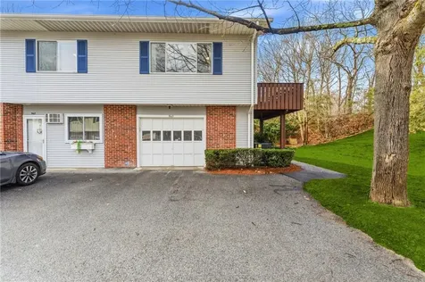 543 Quisset Court Warwick RI 02886