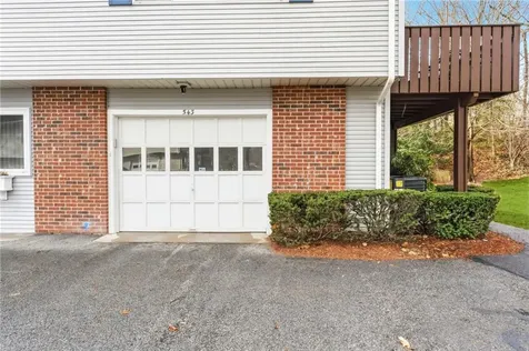 543 Quisset Court Warwick RI 02886