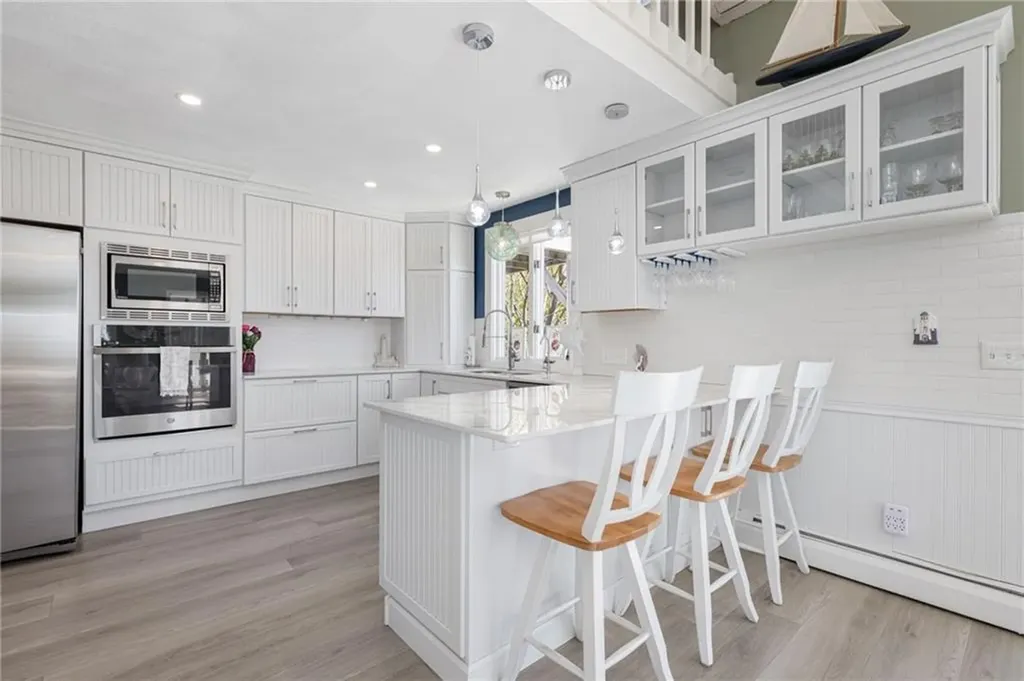 84 Dundas Avenue Warwick RI 02888