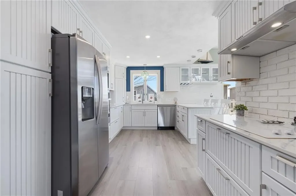 84 Dundas Avenue Warwick RI 02888