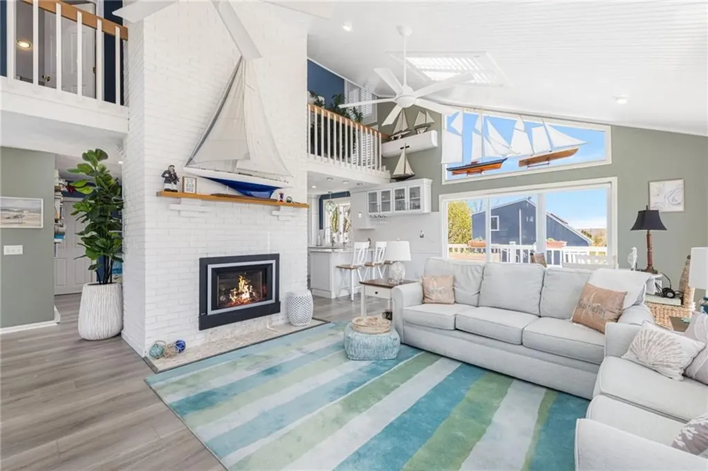 84 Dundas Avenue Warwick RI 02888
