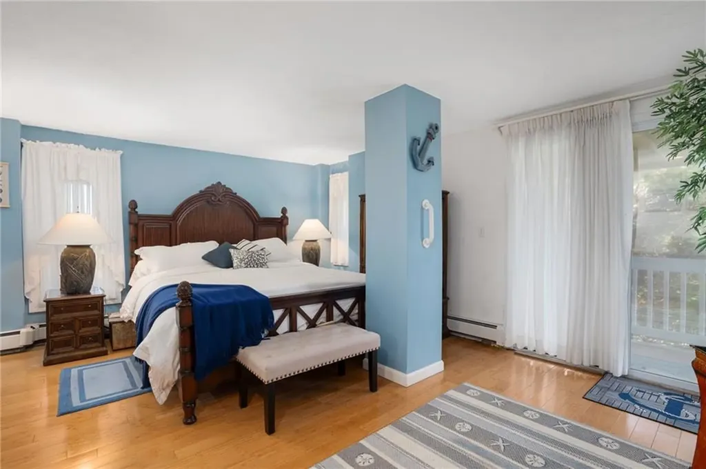 84 Dundas Avenue Warwick RI 02888