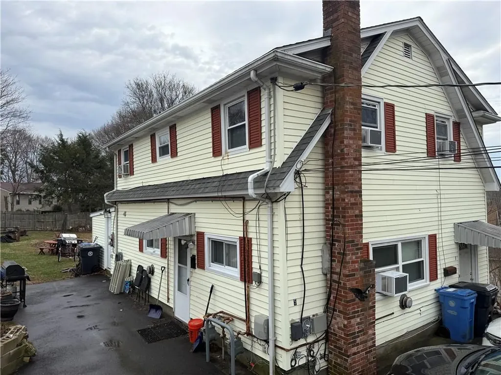 27 Fairview Avenue Cumberland RI 02864