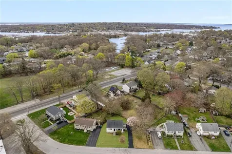 26 Limestone Road Warwick RI 02889