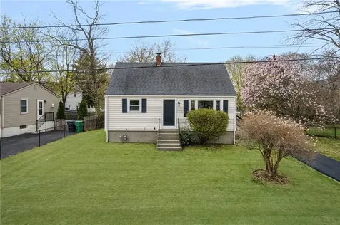 26 Limestone Road Warwick RI 02889