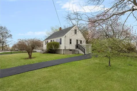26 Limestone Road Warwick RI 02889