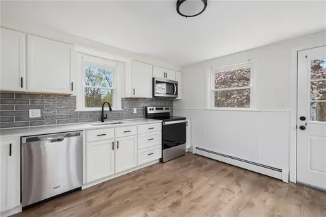 26 Limestone Road Warwick RI 02889
