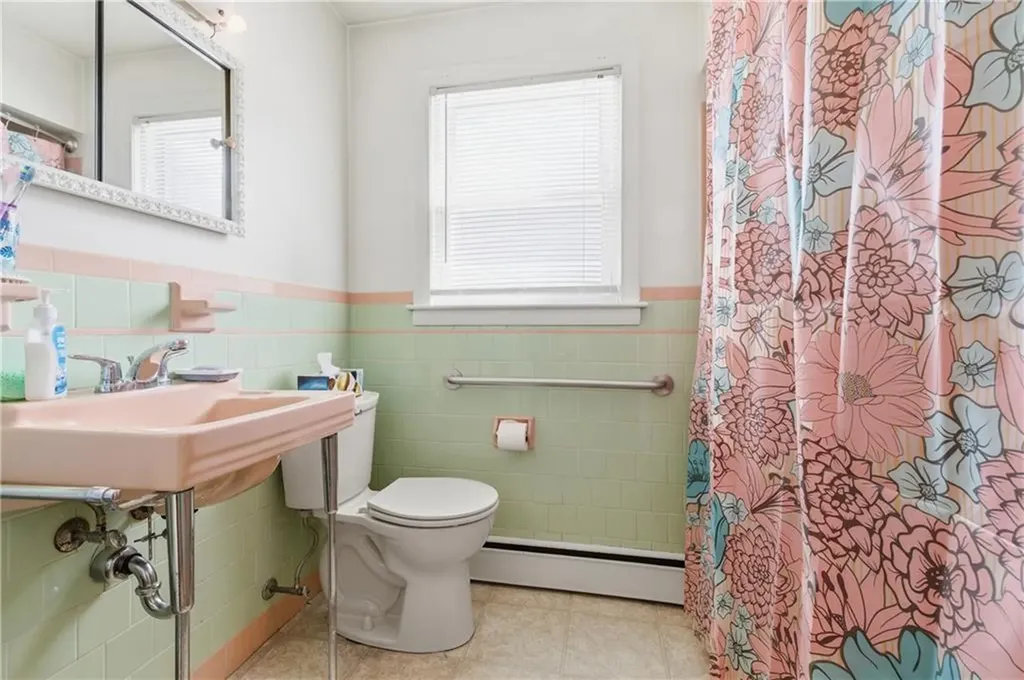 191 Street Barnabe Street Woonsocket RI 02895