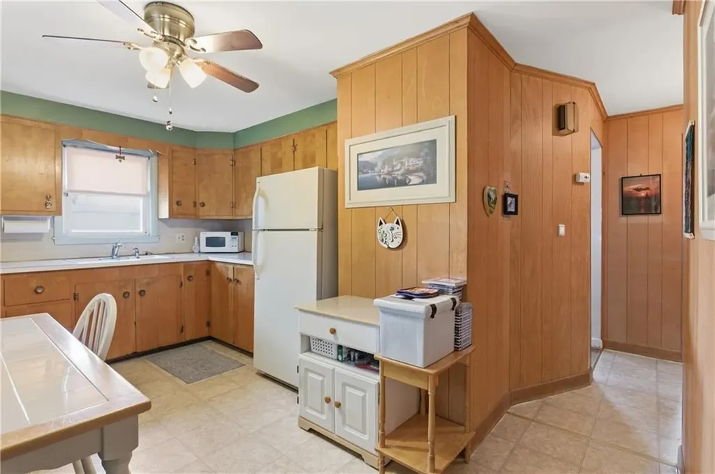 191 Street Barnabe Street Woonsocket RI 02895