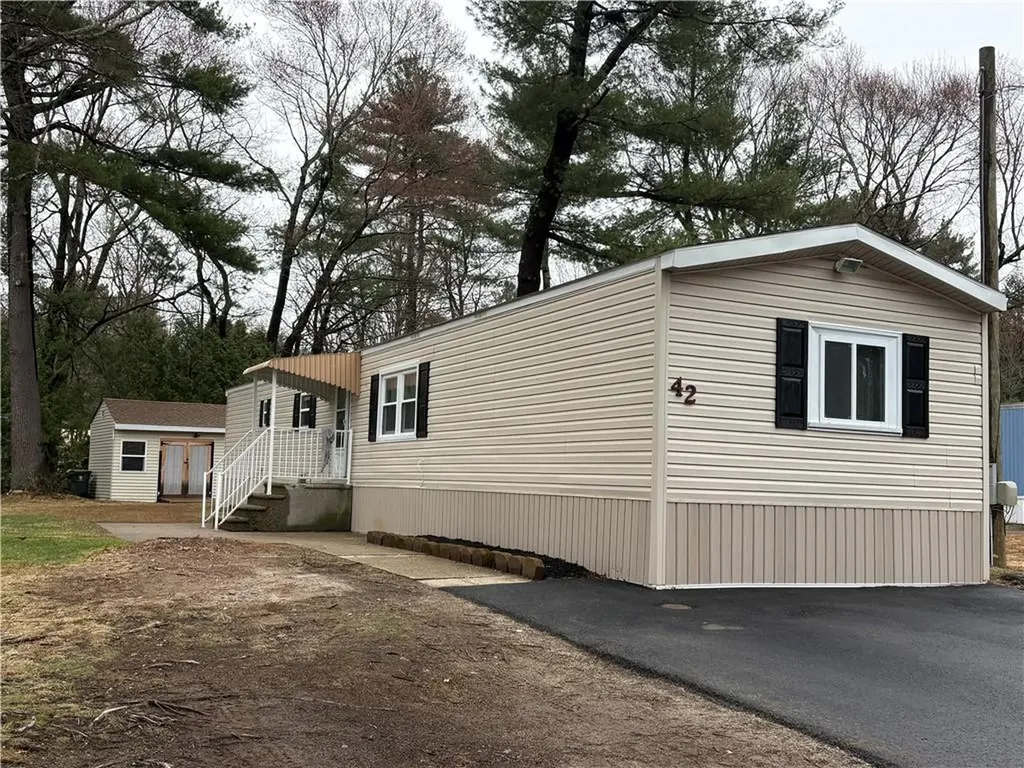 42 Maplewood Drive Burrillville RI 02839