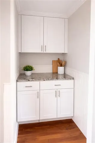 308 State Street Bristol RI 02809