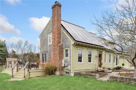 33 Butterfly Trail Dartmouth MA 02747