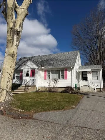 4 Dunbar Street Providence RI 02909