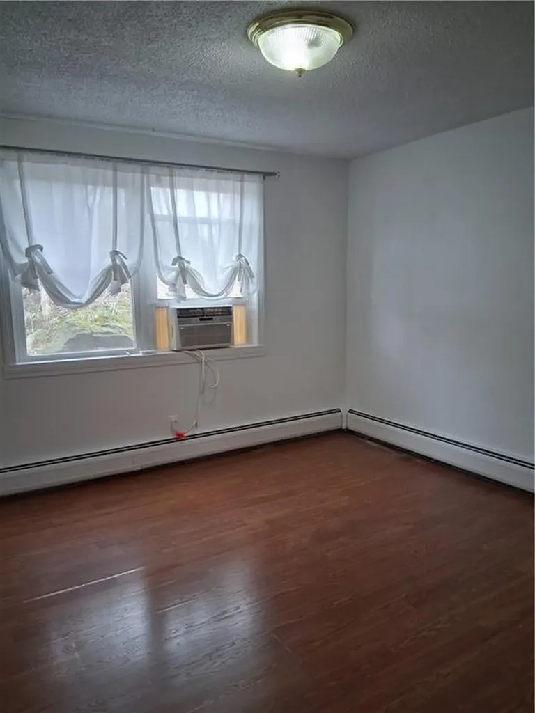 381 Old River Road Lincoln RI 02838