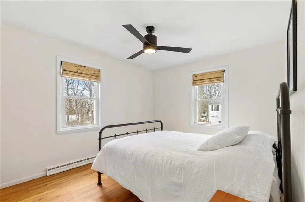 32 Overhill Road Warren RI 02885