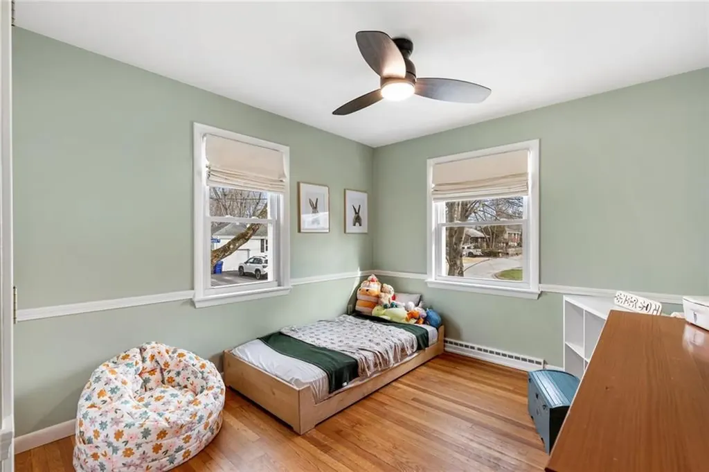 32 Overhill Road Warren RI 02885
