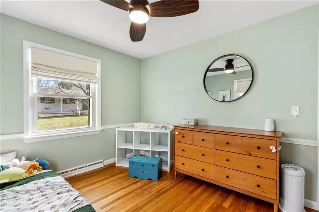 32 Overhill Road Warren RI 02885