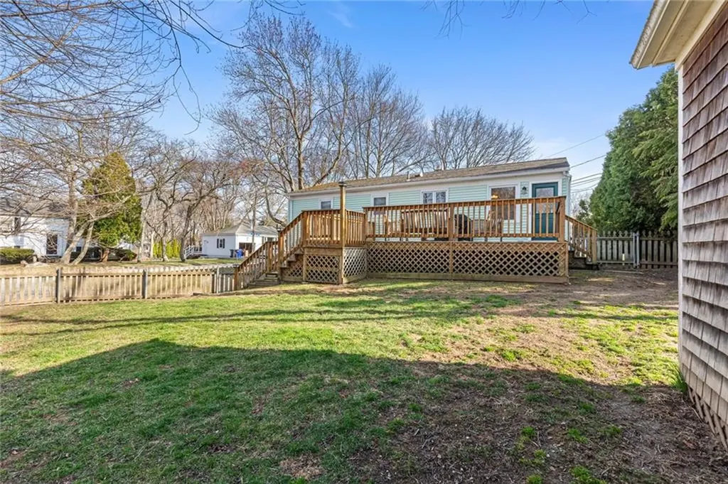 32 Overhill Road Warren RI 02885