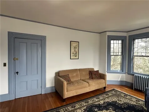342 Broadway Newport RI 02840