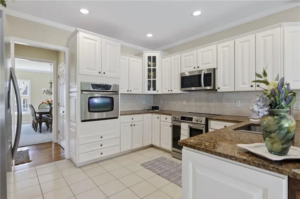 25 Southern View Drive Narragansett RI 02882
