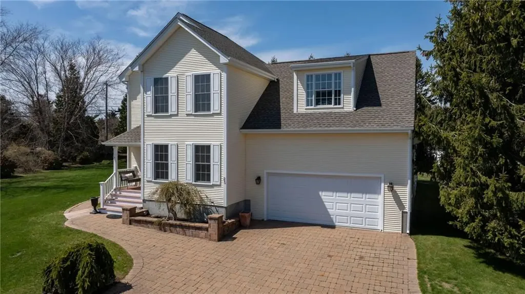 25 Southern View Drive Narragansett RI 02882