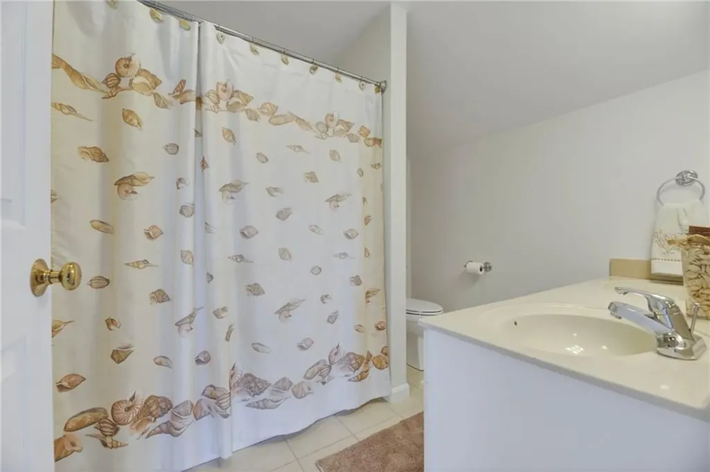 25 Southern View Drive Narragansett RI 02882