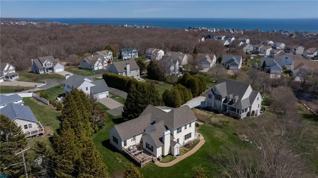 25 Southern View Drive Narragansett RI 02882