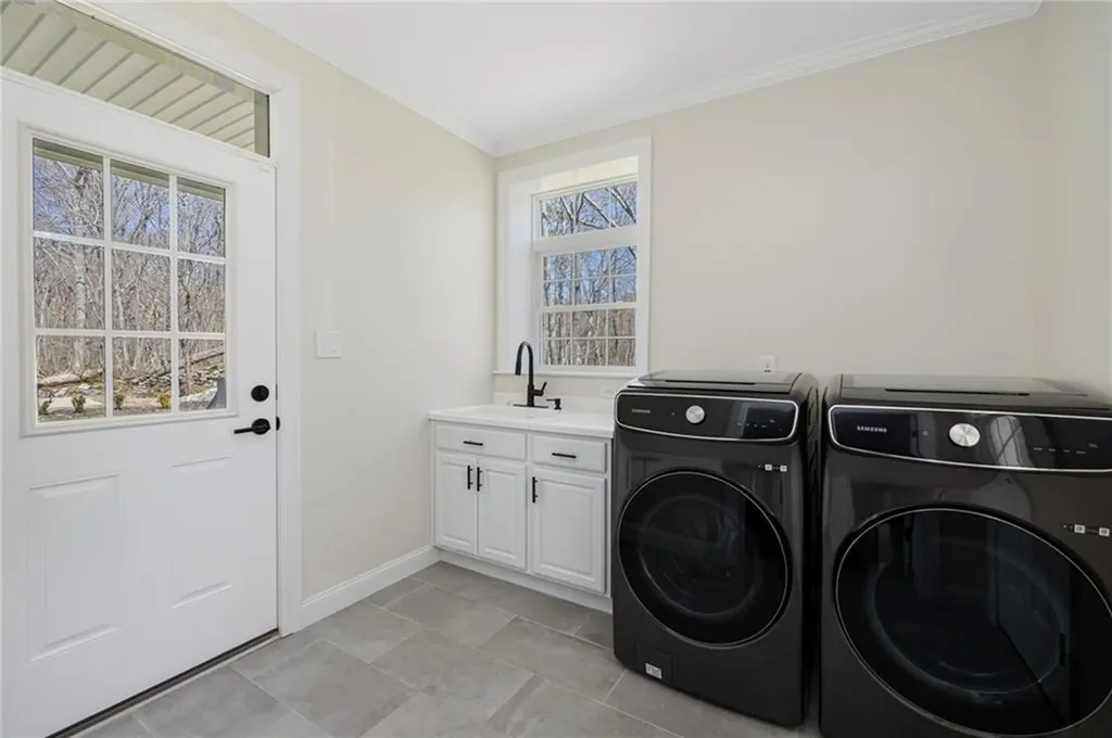 161 Stony Lane North Kingstown RI 02852