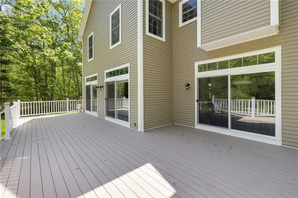 161 Stony Lane North Kingstown RI 02852