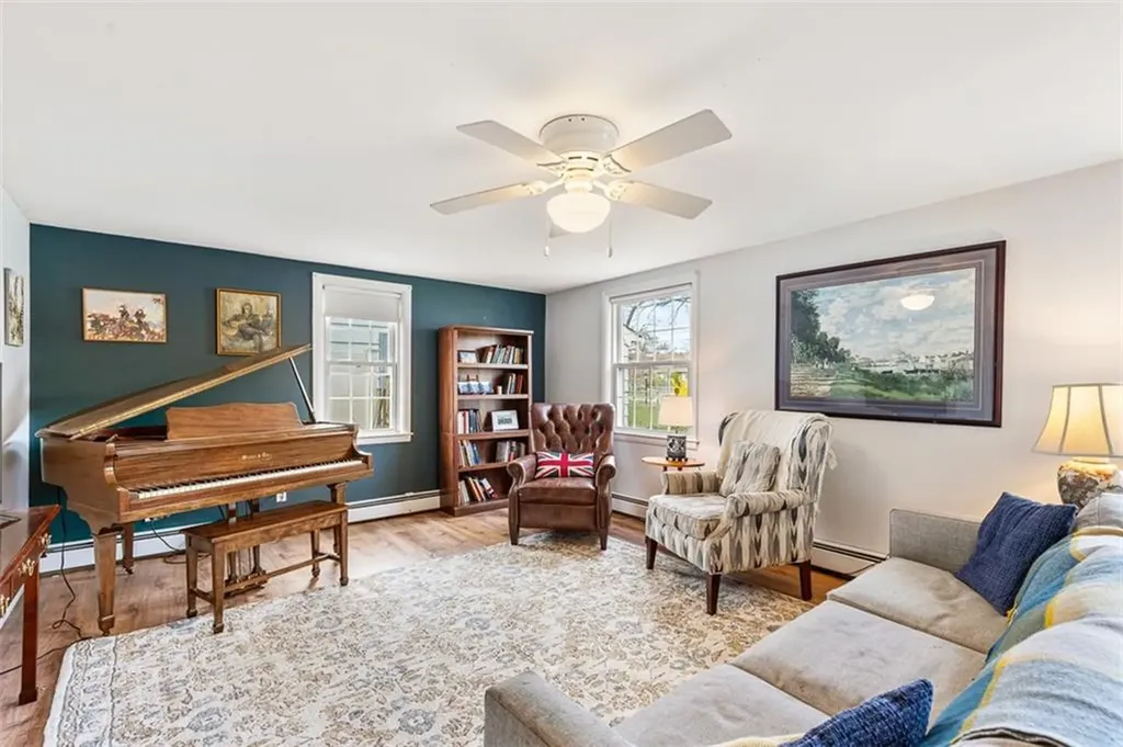 60 Star Street Warwick RI 02888