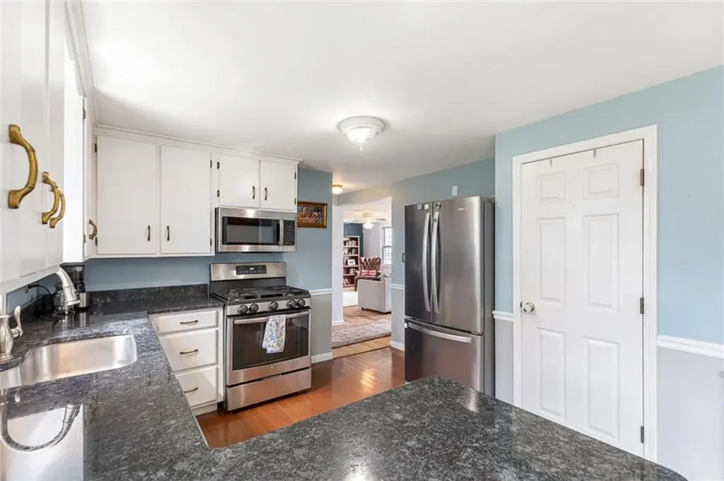 60 Star Street Warwick RI 02888