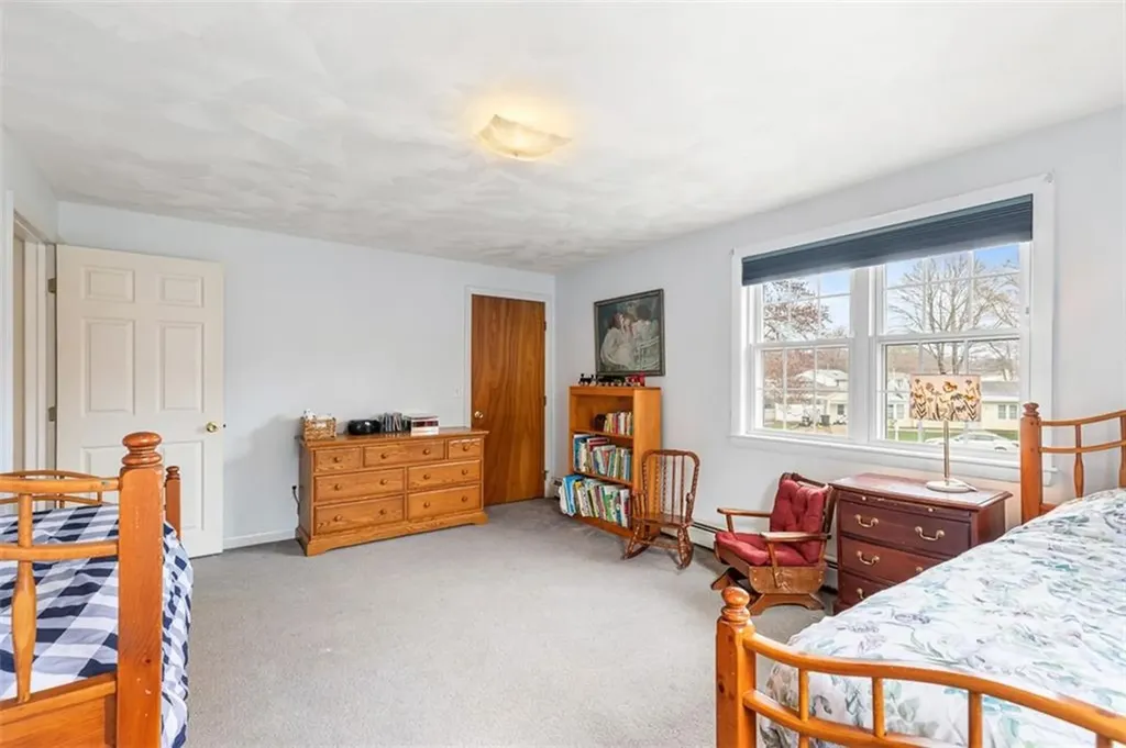 60 Star Street Warwick RI 02888