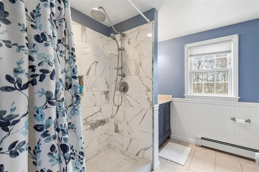 60 Star Street Warwick RI 02888