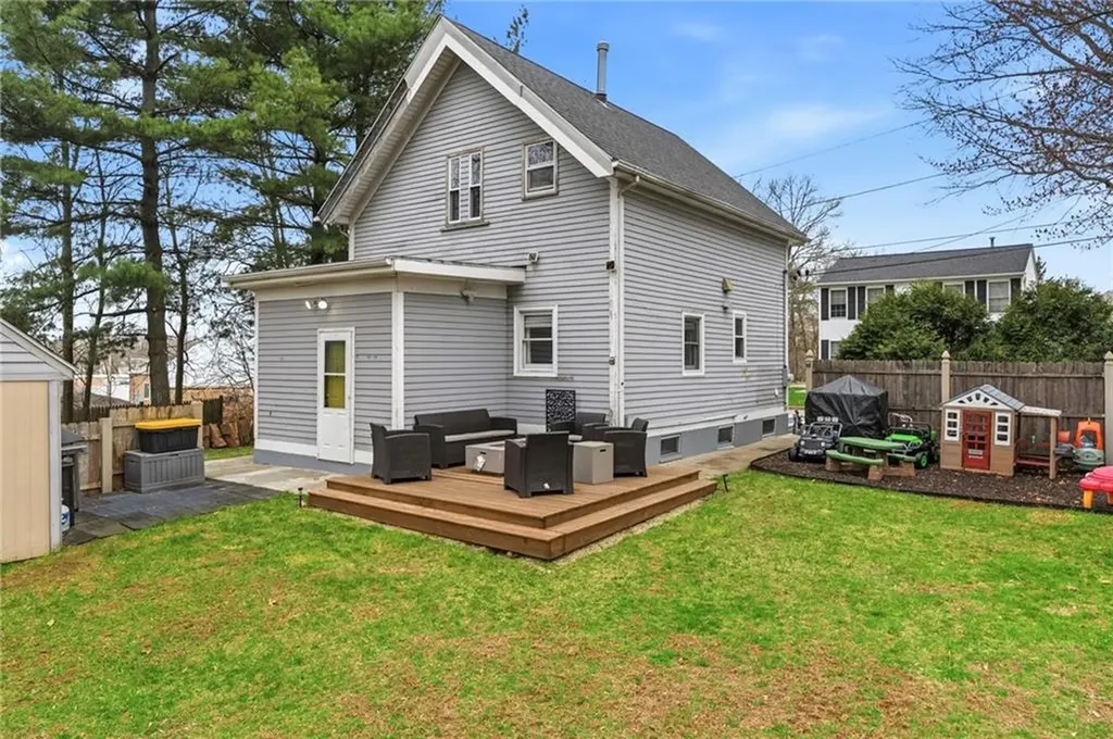 78 Eddy Street Cranston RI 02920