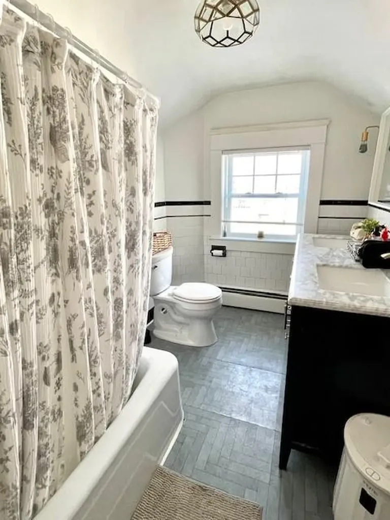 41 Felsmere Avenue Pawtucket RI 02861