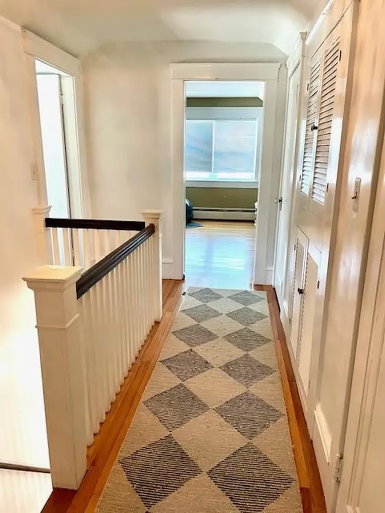 41 Felsmere Avenue Pawtucket RI 02861