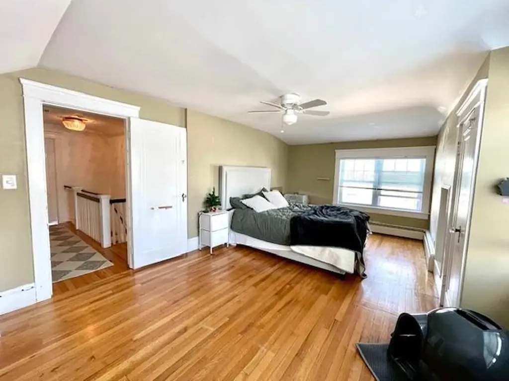 41 Felsmere Avenue Pawtucket RI 02861